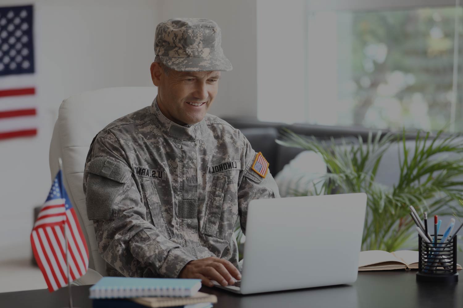 military-vet-at-computer